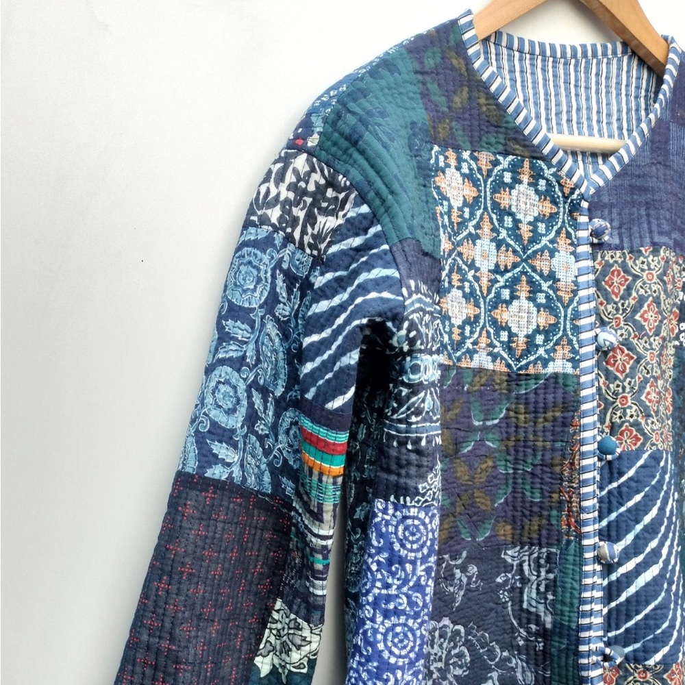 Quilted Patchwork Reversible Jacket Size Medium - image 1